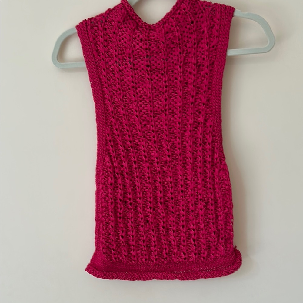Open weave hit pink sleeveless top